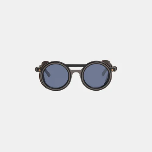 INS2/03 - REVOLUTION